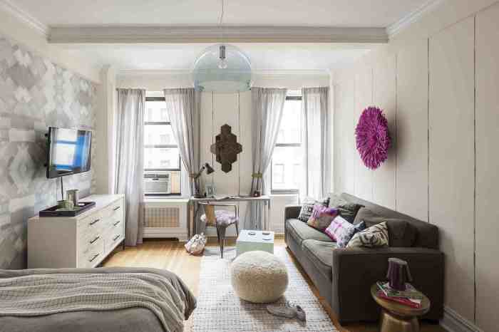 How to decorate a tiny studio apartment